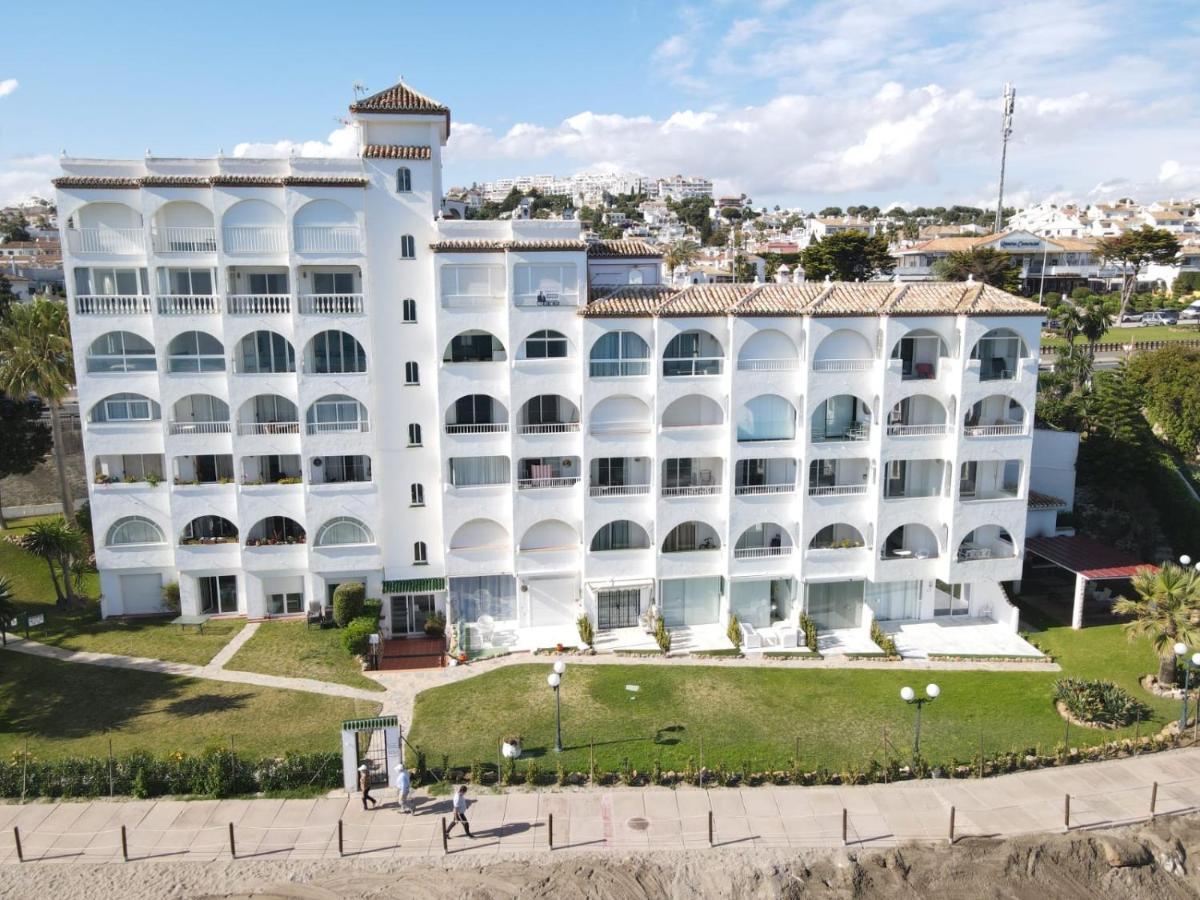 شقة ميخاس كوستا  في Aguamarina A3 Vistas Al Mar Primera Linea De Playa المظهر الخارجي الصورة